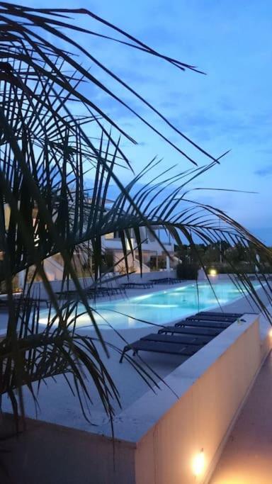 Residence Jesolo Lido Centro Con Piscina Extérieur photo